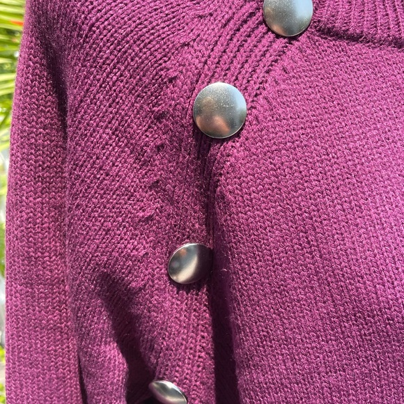 New York and Company Women's Aubergine and Silver Studs Sweater Size Large NWT - Picture 3 of 8